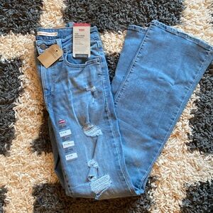 Levi’s 725 High arise Boot Cut jeans